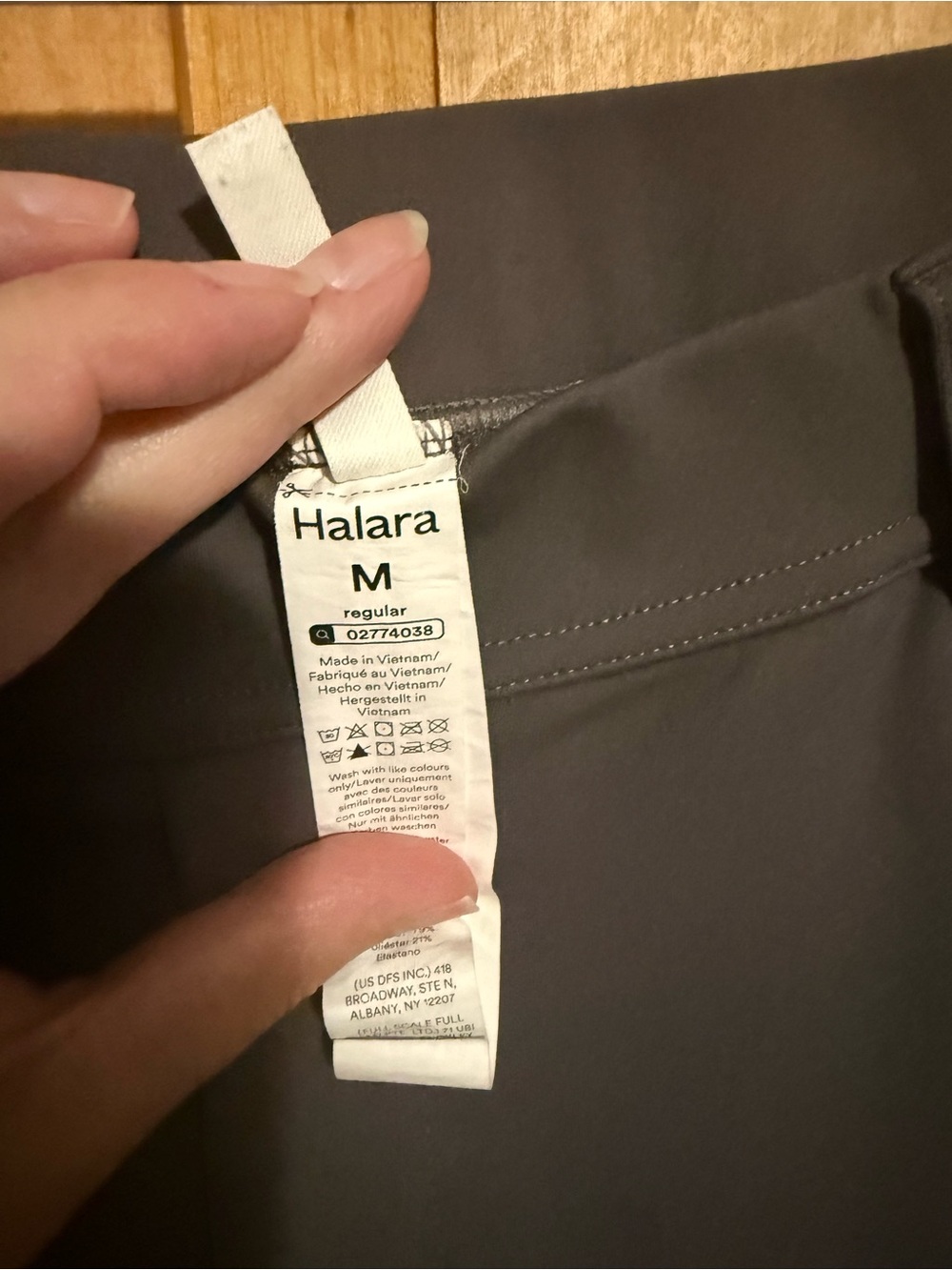Halara pants - Picture 2 of 4